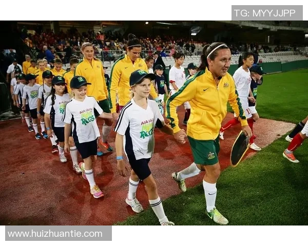 穿两套足球服的球星揭秘 他为何在比赛中换服亮相背后真相曝光